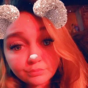 Meet your Posher, Heidi-paige